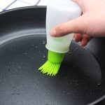 Portable Oil Dispenser with Scale High Temperature Resistant Silicone Barbecue Oil Brush Seasoning Bottle Brush Kitchen Tools