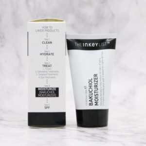 MOISTURIZER Reduce The APPEARANCE OF FINE LINES AND WRINKLES