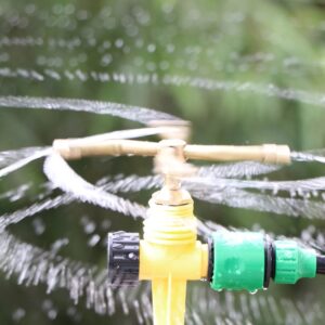 Garden Irrigation Lawn Greening Planting Humidification Spray 360° Automatic Rotating 4-point Sprinkler