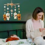 Baby Crib Mobiles Wooden Bed Bell Newborn Stroller Rattles Toy Cartoon Plush Toy  Infant Baby Boy Girls Toys