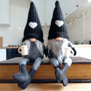 Station Knitted Faceless Doll Leg Hanging Hand Grinding Coffee Christmas Holiday Decorations Home Daily