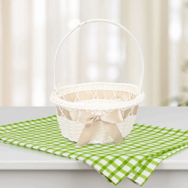 Woven Basket with Handle Hamper Rural Gift Packing Flower Girl Plastic Party Favor Wedding Bride