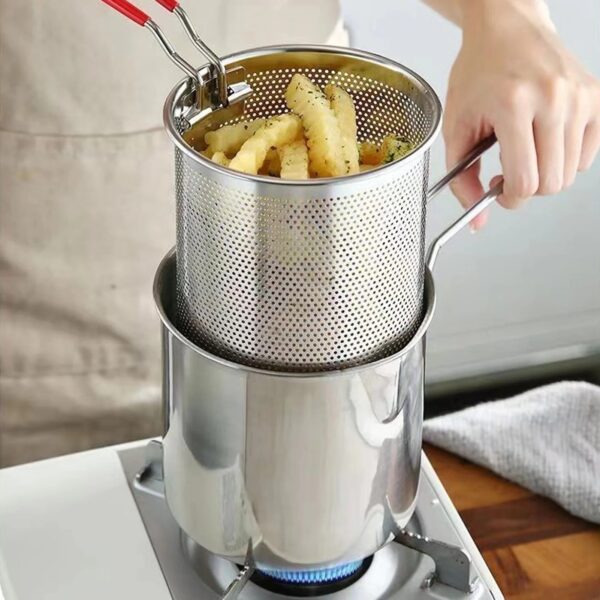 Deep Fryer Pot Stainless Steel Frying Pan Stock Fry Pot with Strainer Basket and Handle for Frying Shrimp Deep Fryer Pot
