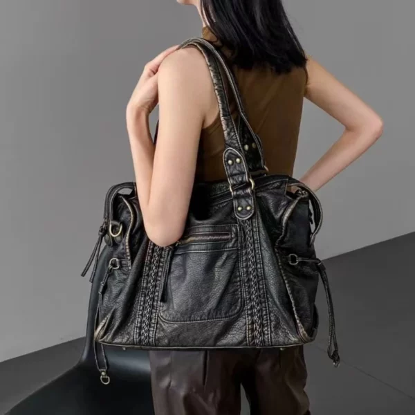Girl One Shoulder Crossbody Bag Vintage Washed Leather Motorcycle Bag Large Capacity Bag