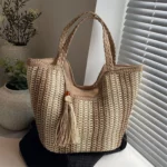 Striped Straw Beach Bag Vintage Handmade Woven Shoulder Bag Raffia Rattan Bag Bohemian Summer Travel Shoulder Bag Large Capacity