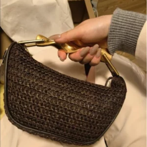 Handle Clutch Bag Women Exquisite Handmade Rattan Woven crossbody Bag Half-moon Beach Bags Roomy Straw Tote Bag