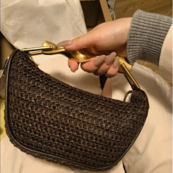 Handle Clutch Bag Women Exquisite Handmade Rattan Woven crossbody Bag Half-moon Beach Bags Roomy Straw Tote Bag