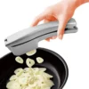 Multifunctional Garlic Press Garlic Slicer Zinc Alloy Manual Kitchen Gadget and Accessories Gadgets for Home