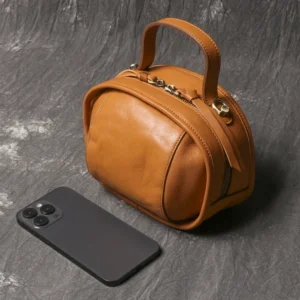 Women's Crossbody Bag Top Layer Cowhide Exquisite Handbag Daily Travel Mobile Phone Bag Bowling bag