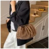 Comfortable Versatile Texture Top Clutch Bag Women Winter Fluffy Cloud Crossbody Bag Retro Furry Commuting Storage Bag