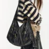 Black Handbag Women Grunge Leather Chic Large Capacity Tote Bag Female Retro Casual Shoulder Bag Bolso